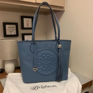 Gabriella medallion Tote. Ferrara Collection